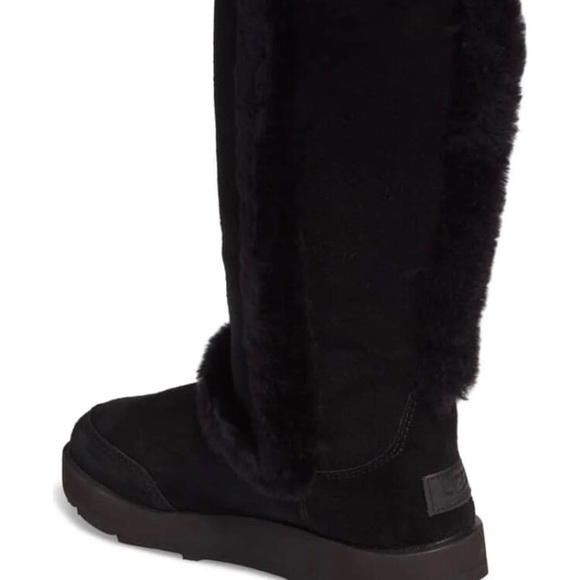 Boot - Picture 3 of 6